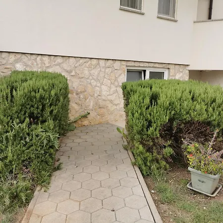 Apartment Riva *