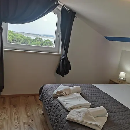 Apartment Riva *
