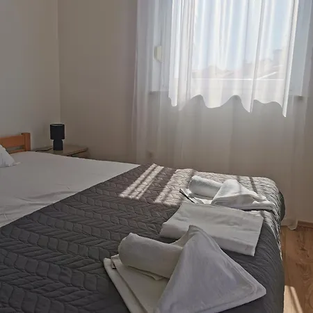 Riva * Povljana