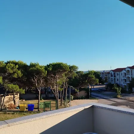 Apartment Riva *