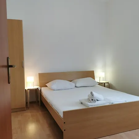 Apartment Riva *