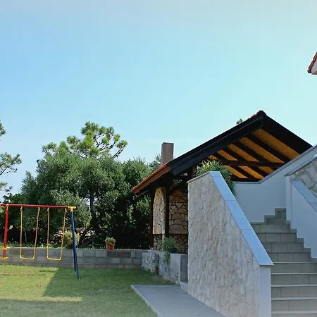 Riva Apartman Povljana
