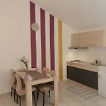 Riva Apartamento Povljana